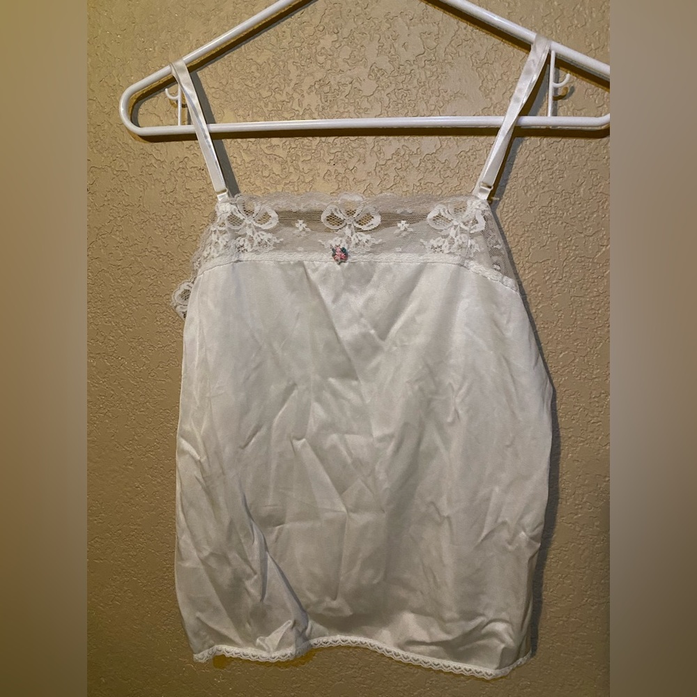 l’eggs vintage top